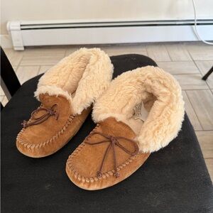 Ugg Tan Slippers with Cream Lining